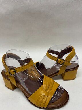 MIZ MOOZ WOMEN'S ANKLE STRAP LEATHER HEELED SANDALS OCRE 37EU / 7US # T-74